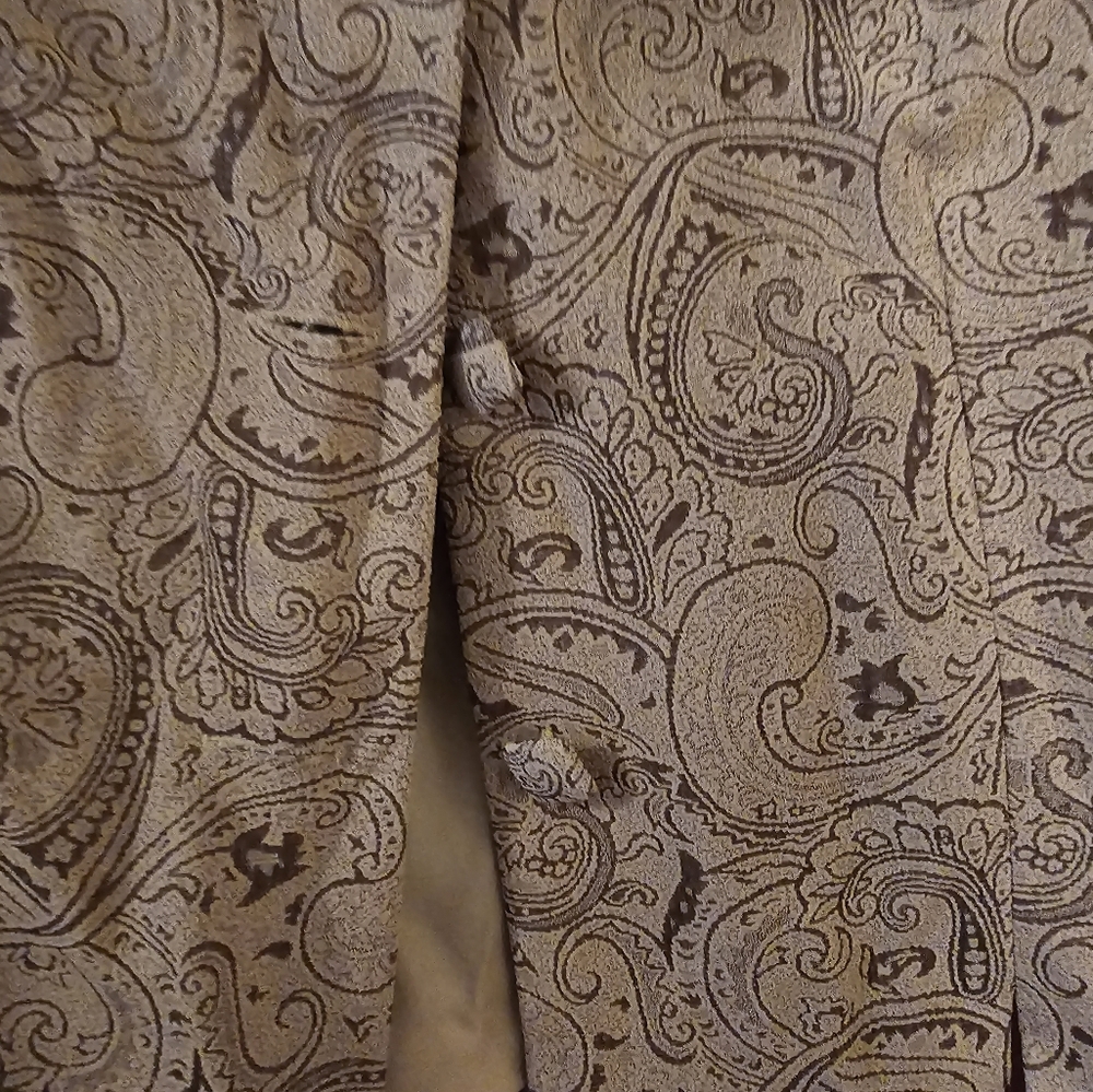Perceptions suit - Picture 8 of 8